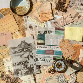 Wanderer's Desk 100-Piece Ephemera Kit