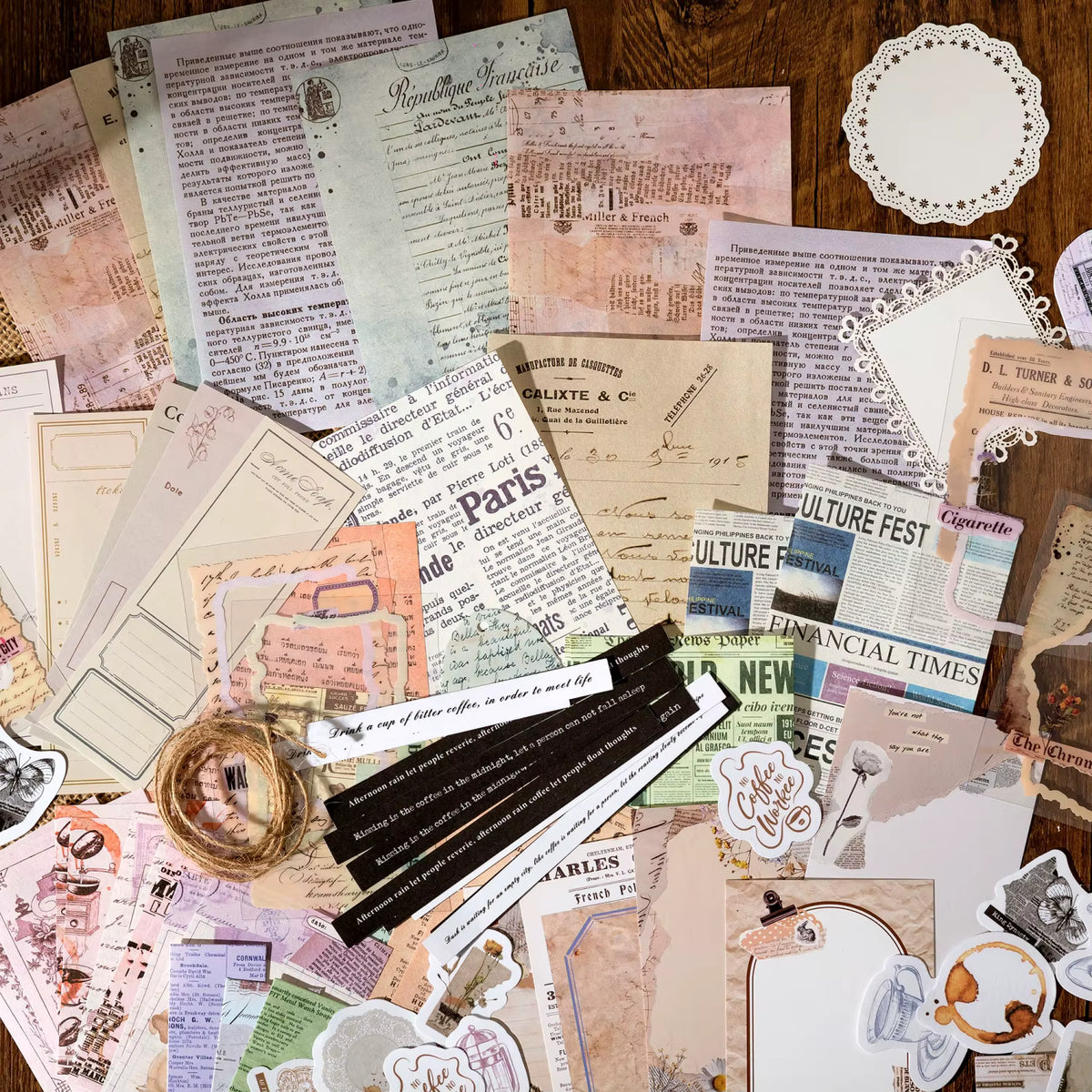 Field Notes 85-Piece Scrapbook Kit
