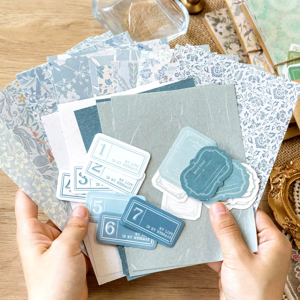 Secret Garden 40-Piece Vintage Paper Pack
